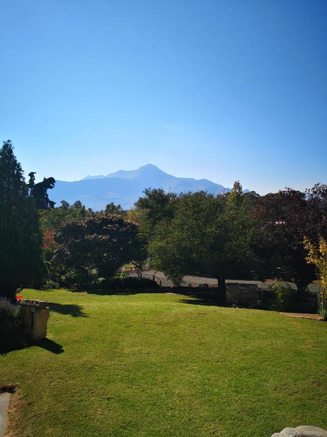Villa Clarens On Collett Esterno foto