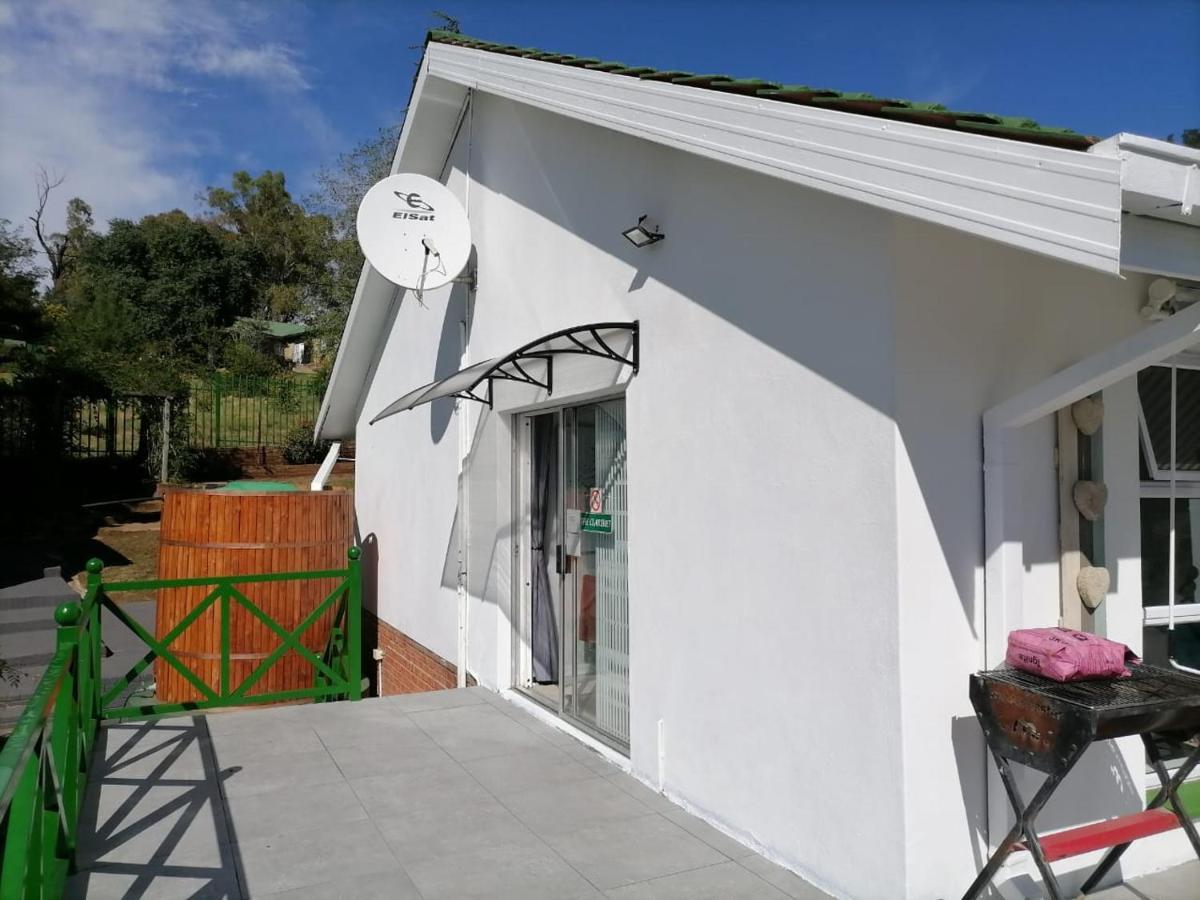 Villa Clarens On Collett Esterno foto